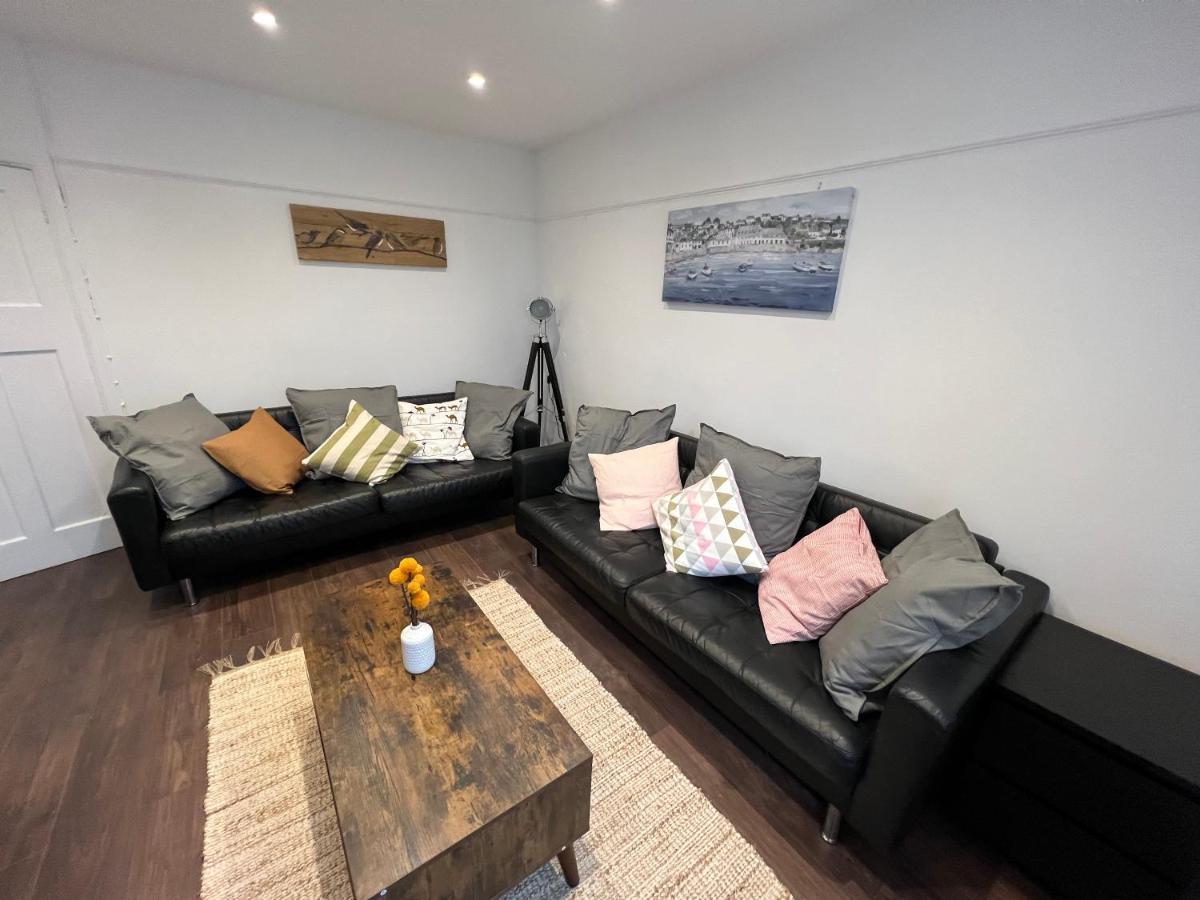 Sakura,Sleeps 8 Netflix Villa Oxford Eksteriør billede